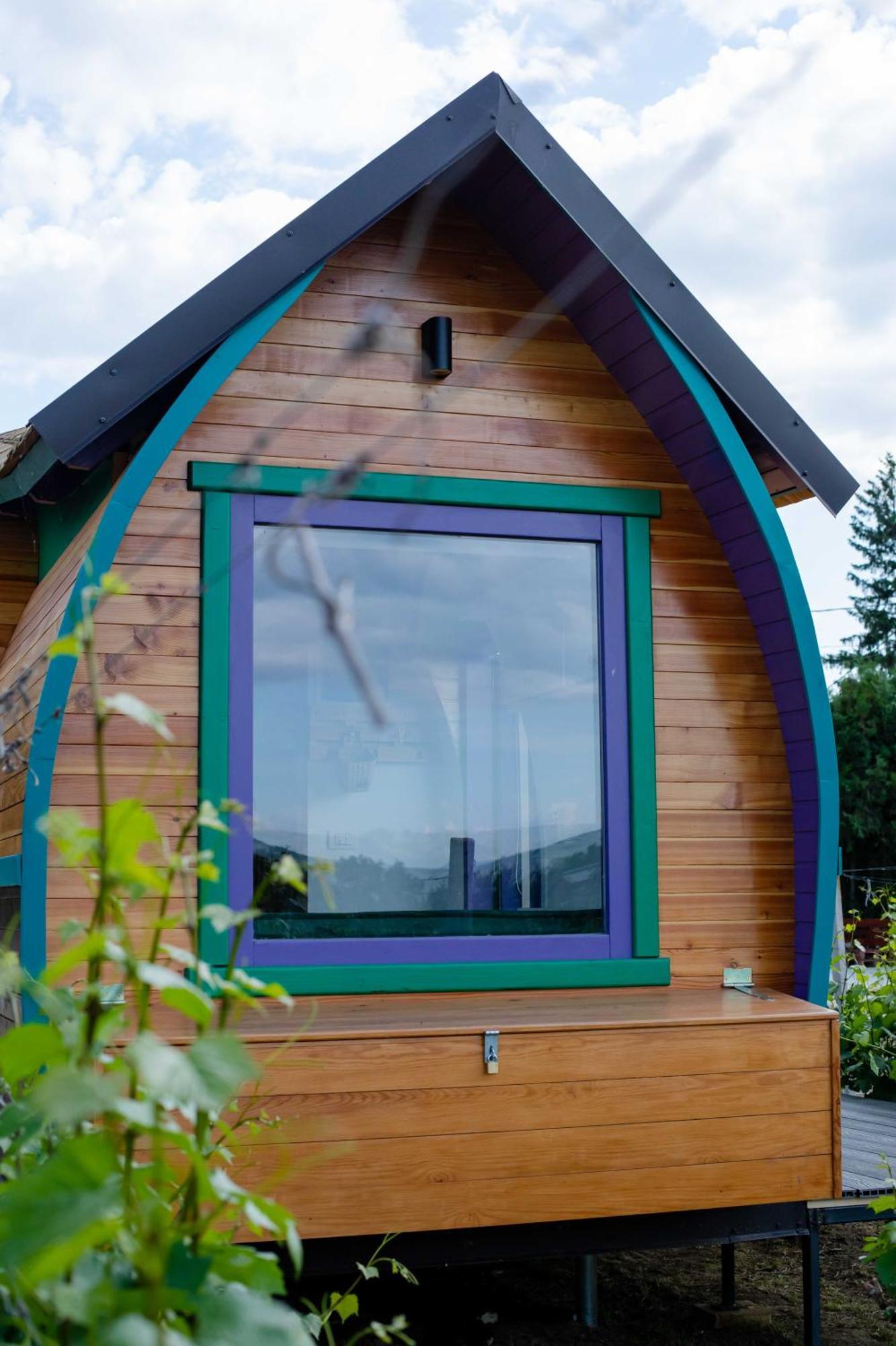 Central Tiny Houses Bucharest Exterior photo